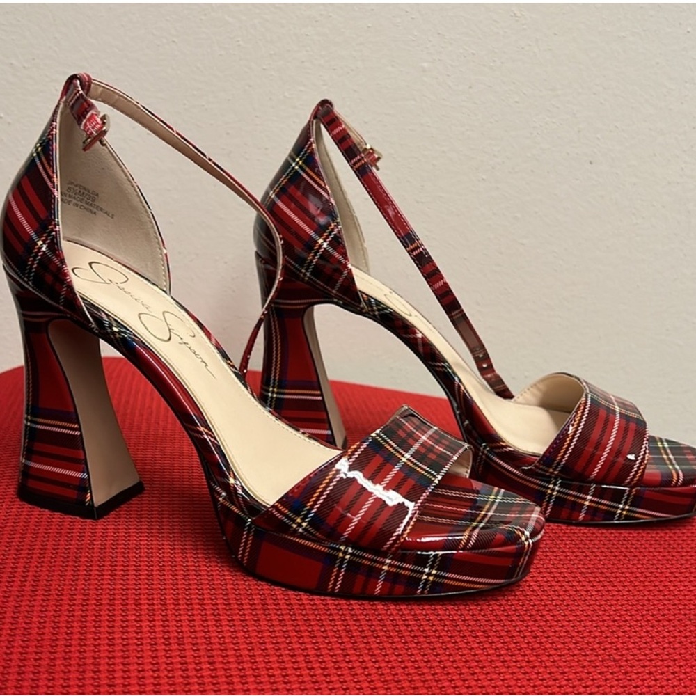 ISO Jessica Simpson Fonilda plaid heels size 11 or maybe 10 or 12 In Search Of!